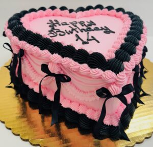 156 personalização + formato de coração + escrita manual + fita