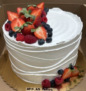 179 morangos + blueberry