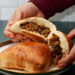 Beef pocket | Esfirra de Carne